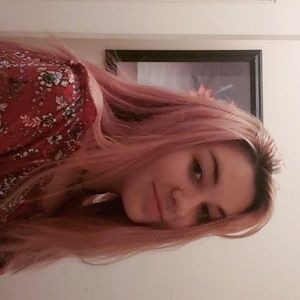 Meet your Posher, Kayla